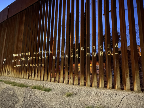Image of fence divide along the Arizona-Mexico border